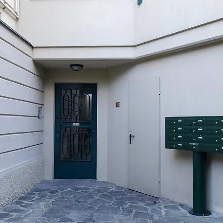 Maison Charles - Lake Como Apartment Malgrate Exterior foto